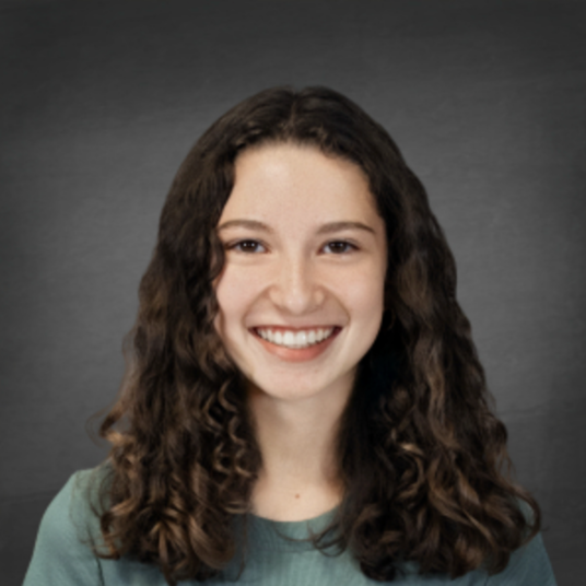 Claire Samples head shot