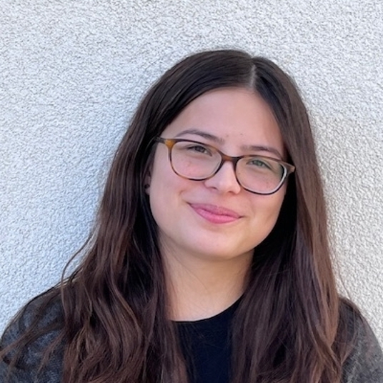 Luciana Aurelio head shot