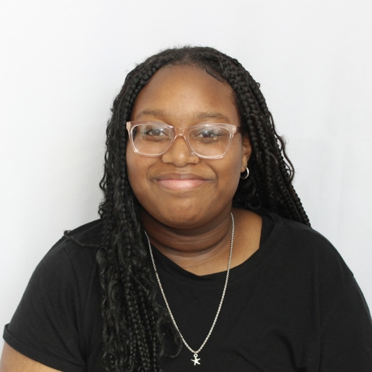 Denasia Brown head shot