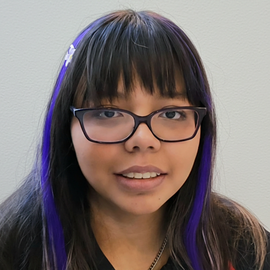 Adriana Somoza head shot