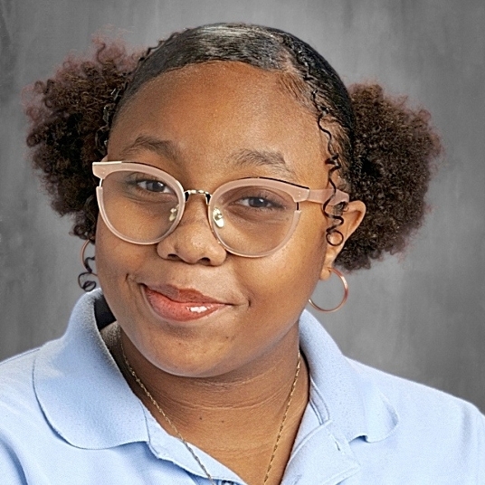 Caryn Holman head shot