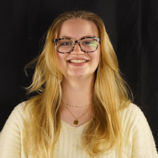 Sofia Fahlenkamp  head shot