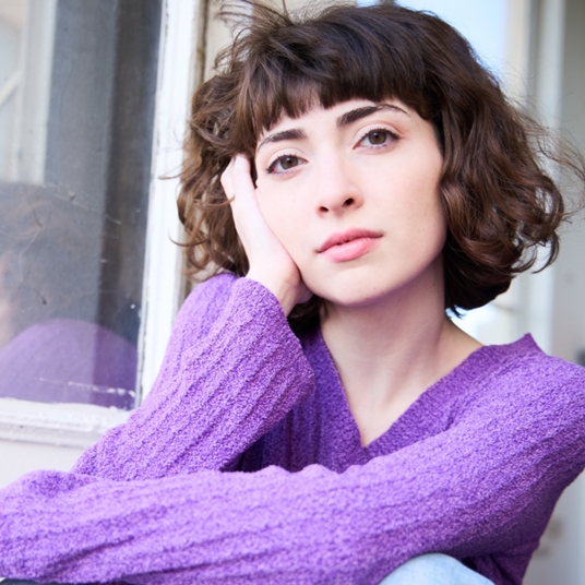 Tori Eriavez head shot