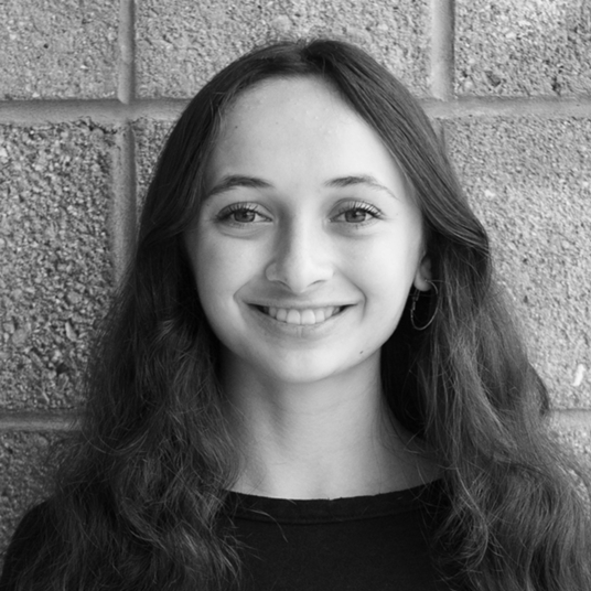 Isabel Nallon  head shot