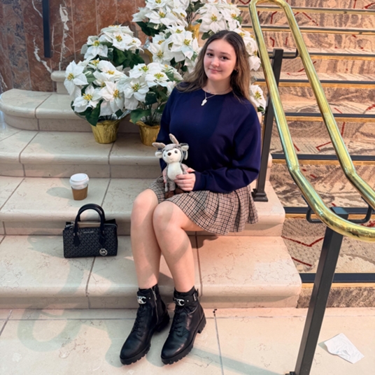 Rebecca Benfield '28 head shot