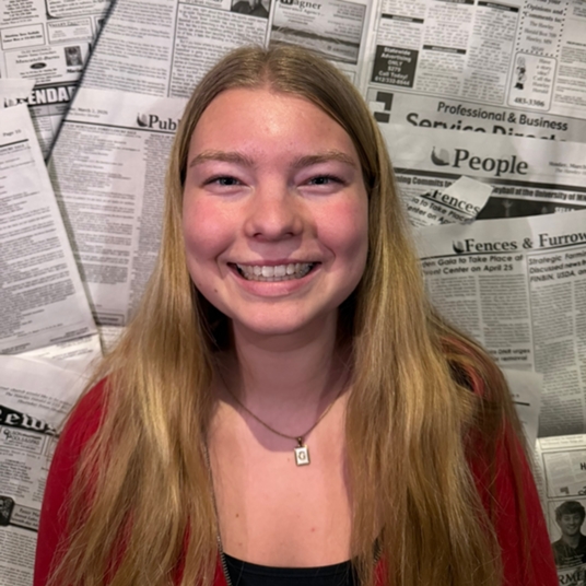 Gretchen Bain head shot