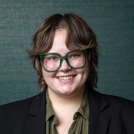 Greta Erickson head shot