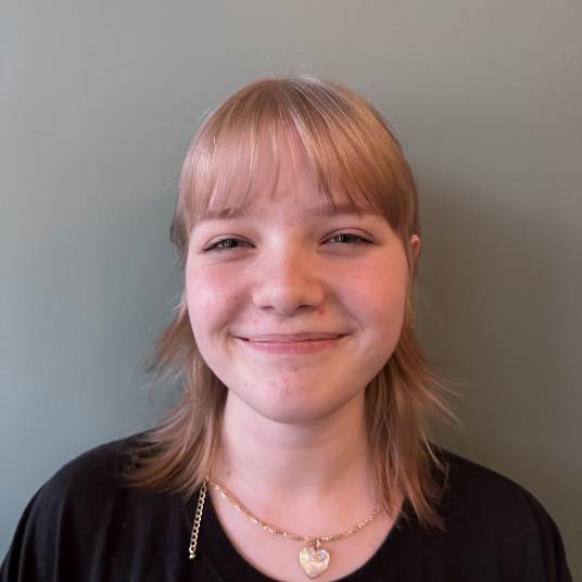 Annabelle Hinton head shot